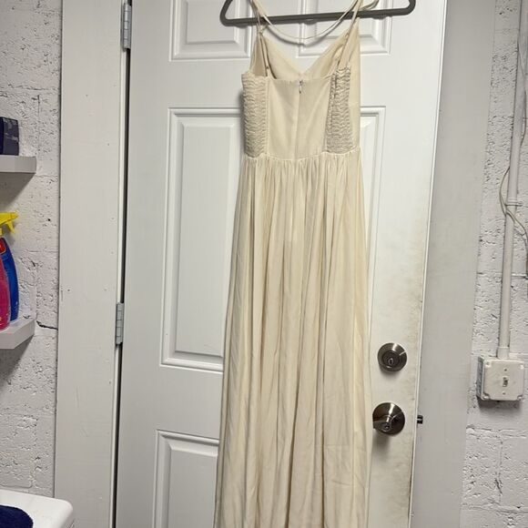 Elegant Cream Maxi Dress - AMANDA UPRICHARD Maxi - Size Petite - Long - Picture 3 of 4